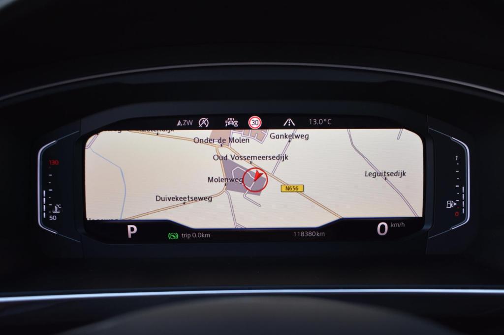 Volkswagen Tiguan 1.5 tsi act r-line | leder | pano | camera | nap | virtua