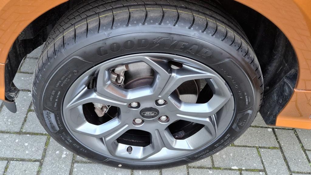 Ford Ecosport st-line | keyless | navi | clima | stuurverw | stoelverw