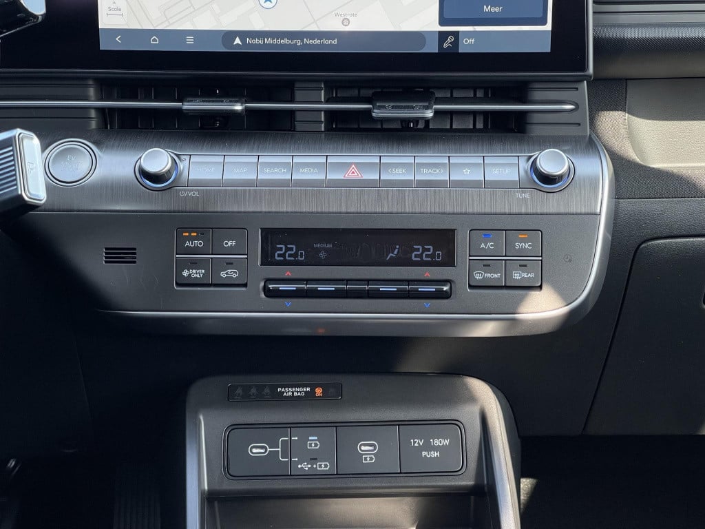 Hyundai Kona electric comfort limited 65.4 kwh