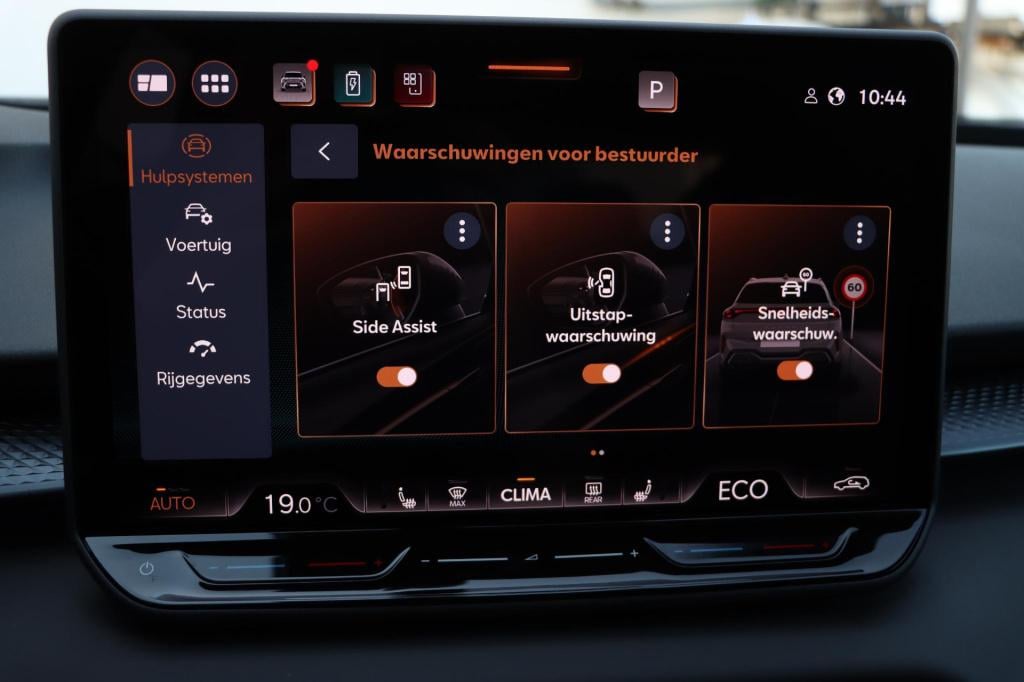 Cupra Terramar 1.5 tsi e-hybrid business 204pk dsg6