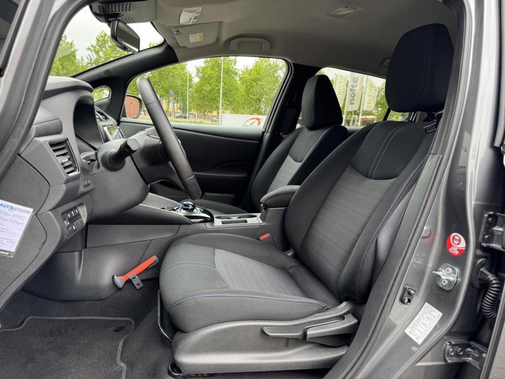 Nissan Leaf n-connecta 40 kwh soh 94% led pack | stuur- + stoelverwarming |