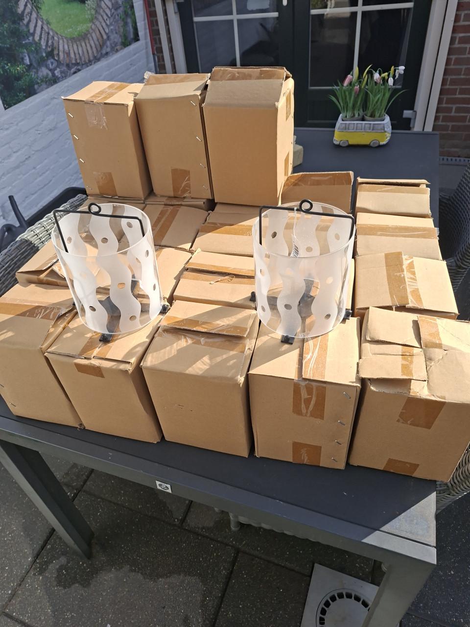 25 nieuw in doosWindlichten voor op tafel