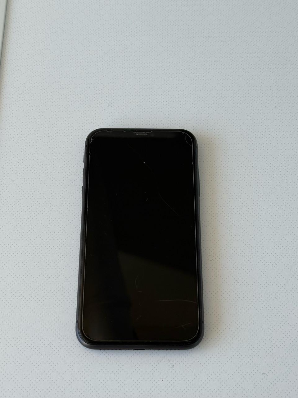 Iphone 11 zwart 64GB