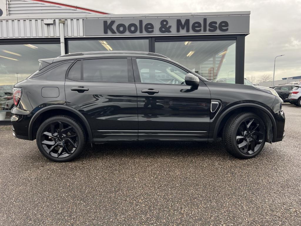 Lynk & Co 01 1.5 261pk plug in hybrid , black edition , pano dak , 360gr ca