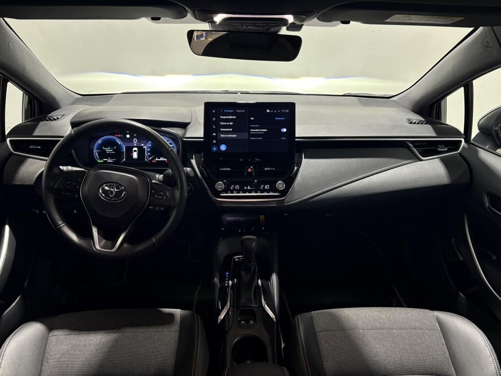 Toyota Corolla Touring Sports hybrid 140 dynamic