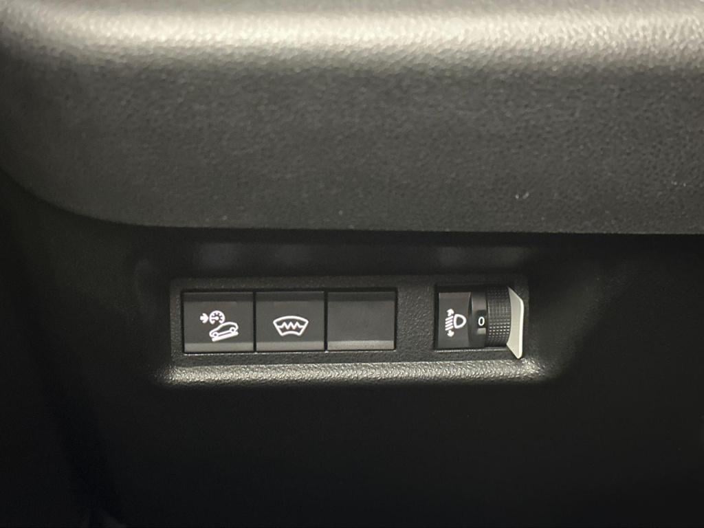 Jeep Avenger summit 54 kwh demo voordeel!