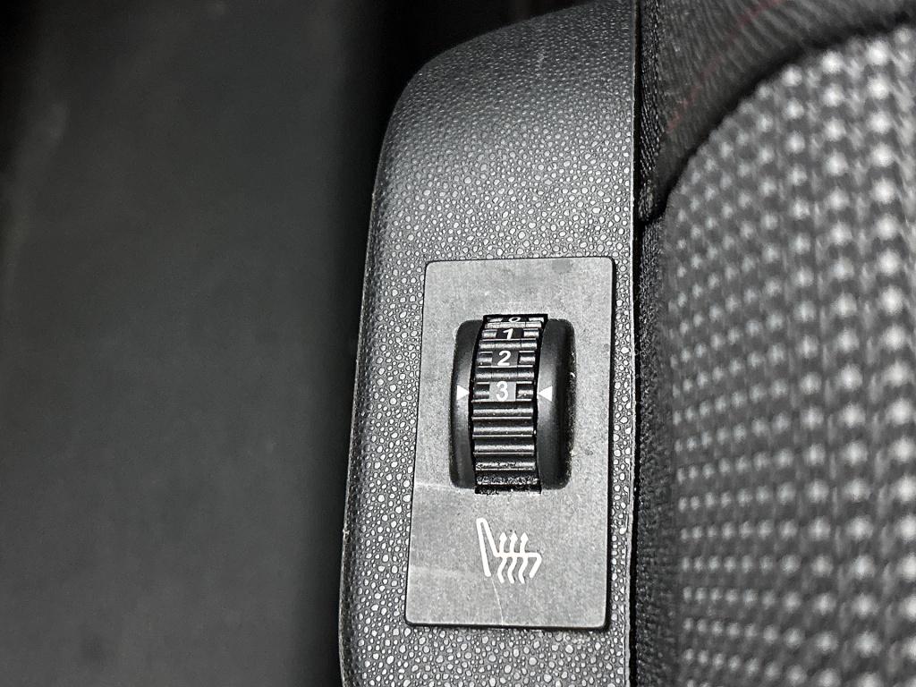 Citroen C4 Cactus 110pk business | rijklaar stoelverwarming | parkeersensor