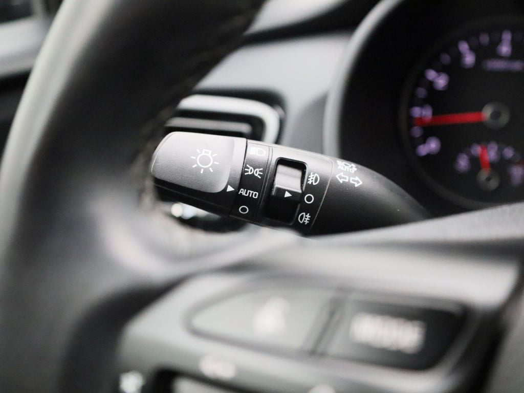 Kia Rio 1.2 dynamicplusline | lmv | leder | navigatie | parkeer sensoren | 