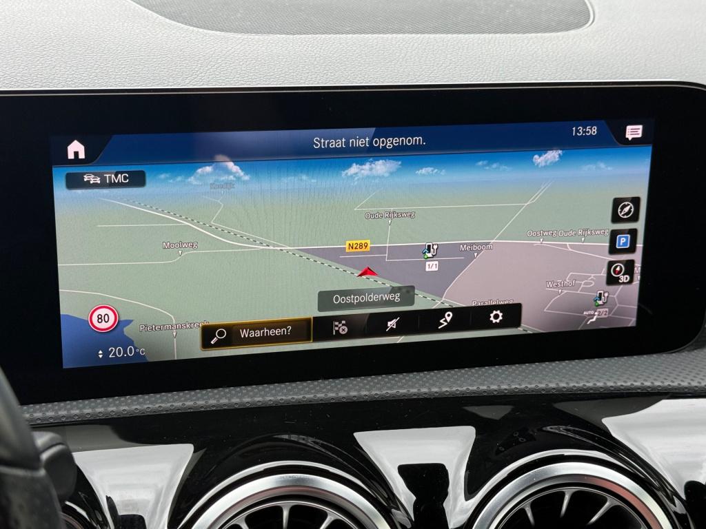 Mercedes-Benz A-Klasse 250 e business solution amg limited soh 96%