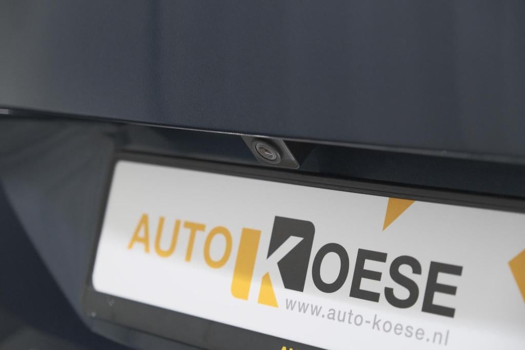 Peugeot 5008 puretech 130 eat8 crossway | trekhaak | camera | navigatie | a