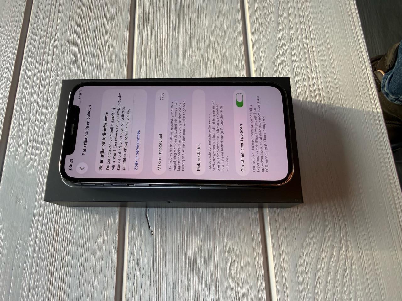Apple iPhone 12 Pro 128GB Grafiet - Krasvrij scherm + Doos