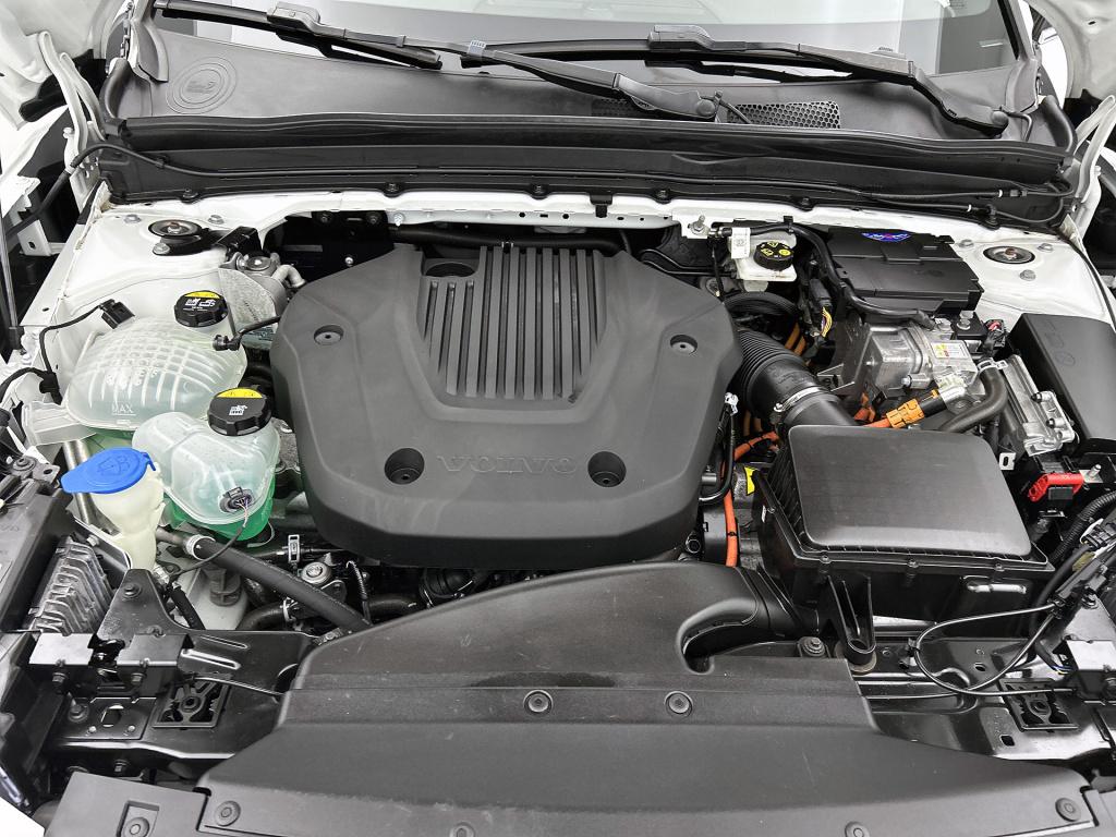 Volvo XC40 1.5 t5 recharge inscription | panoramadak | trekhaak | t5 265pk!