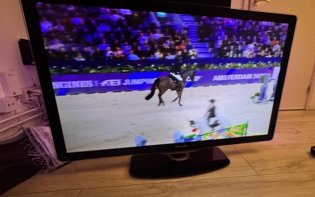 Philips lcd tv 45 inch