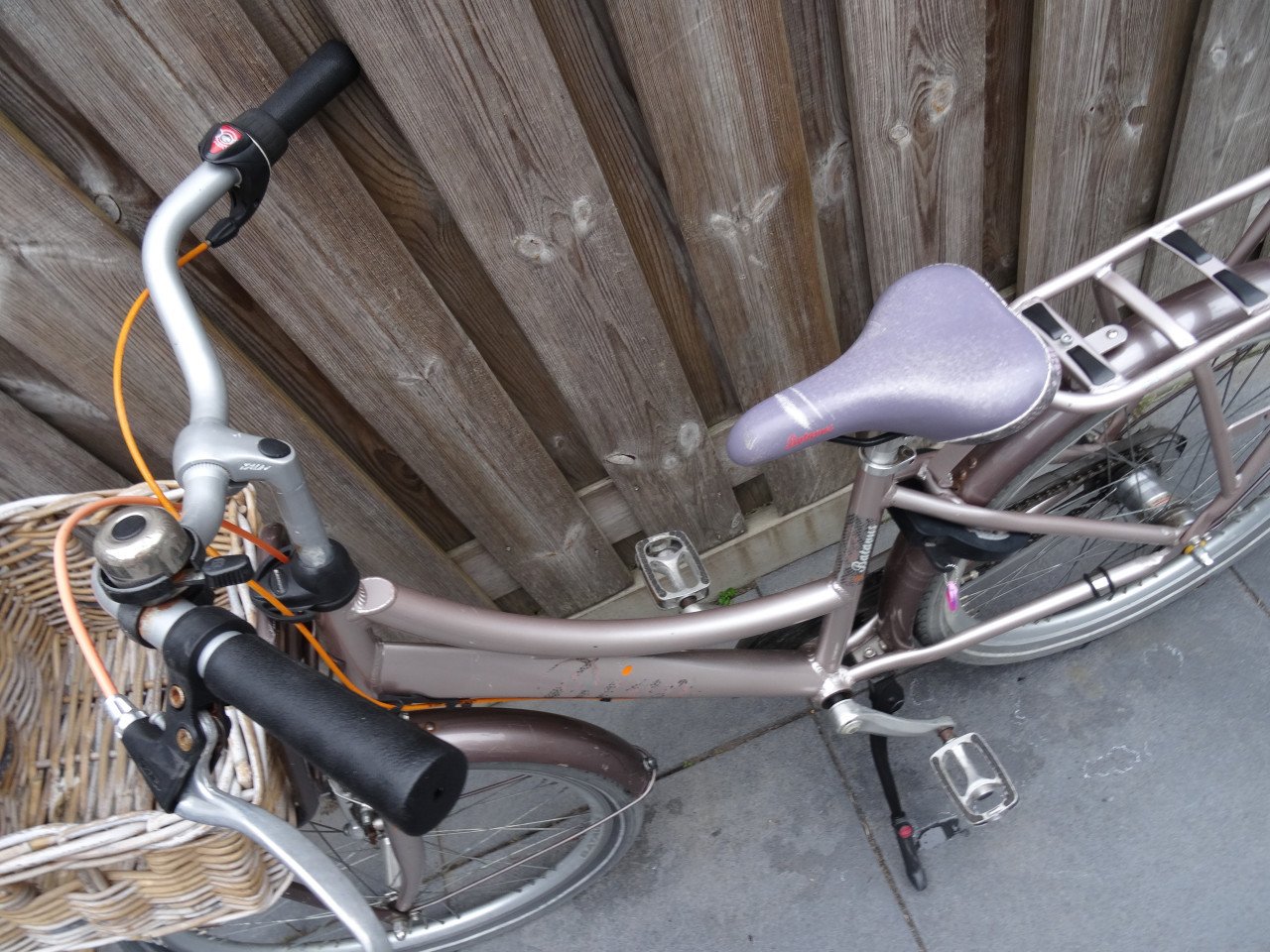Batavus Diva 24 inch meisjesfiets 3 versnellingen