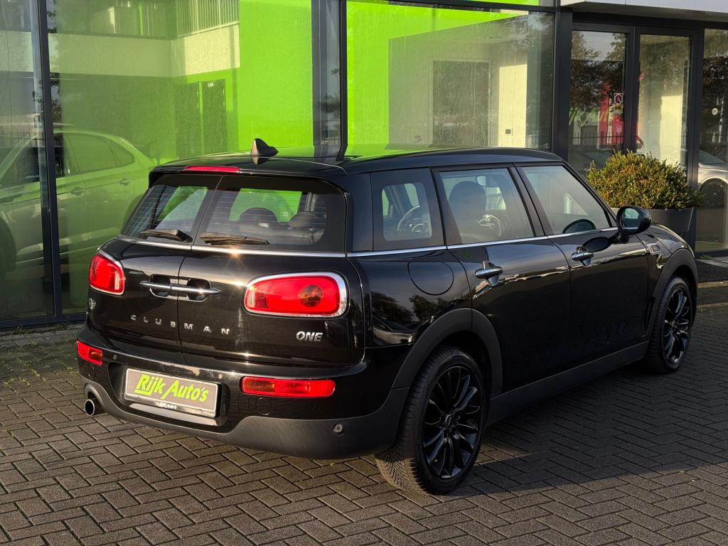 Mini Clubman mini 1.5 one * stoelverwarming * pdc * navigatie
