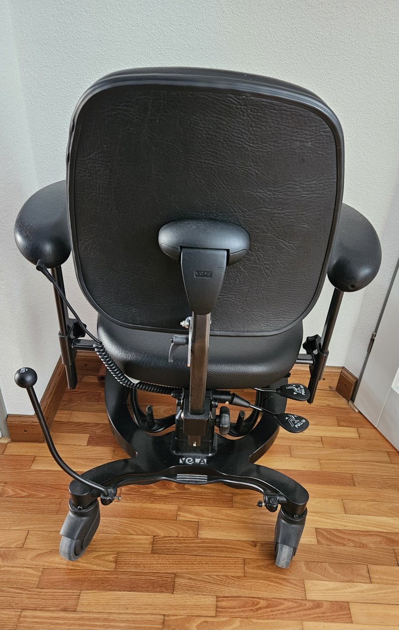 Trippelstoel Vela Tango 700 EB