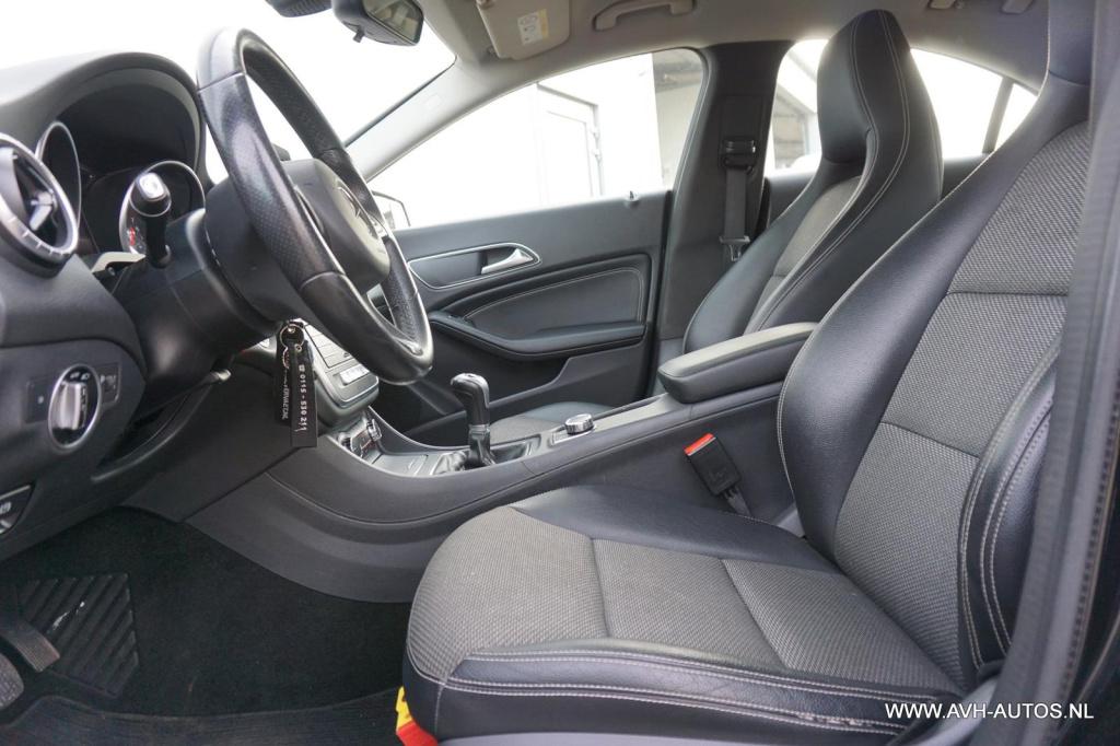 Mercedes-Benz Cla 180 ambition