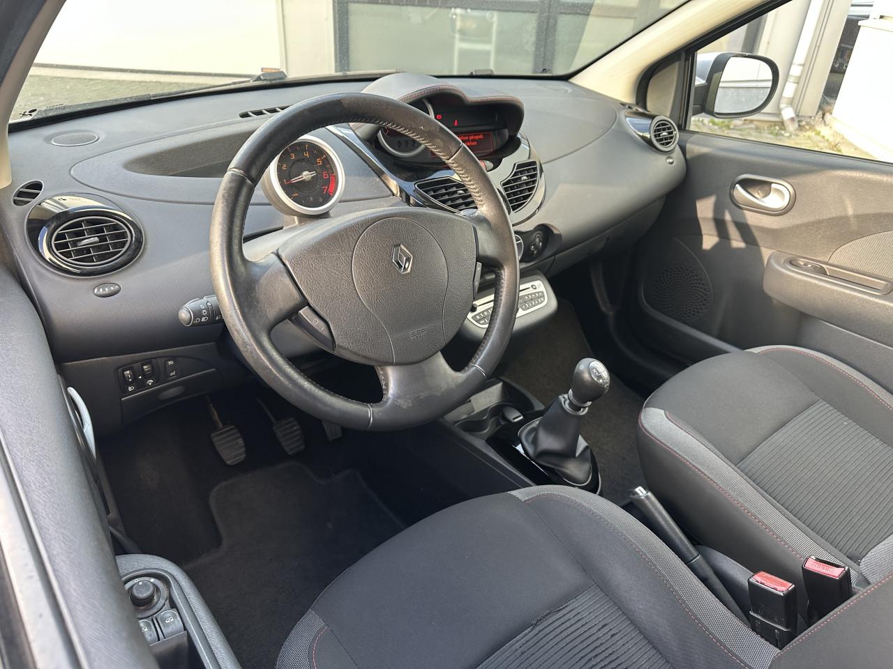 Renault Twingo, 1.2 16V Dynamique - Airco / Trekkhaak / Lm velgen / NAP