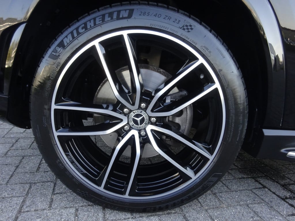 Mercedes-Benz Gls 400 d 4matic amg premium plus 23 inch / panoramadak / ele