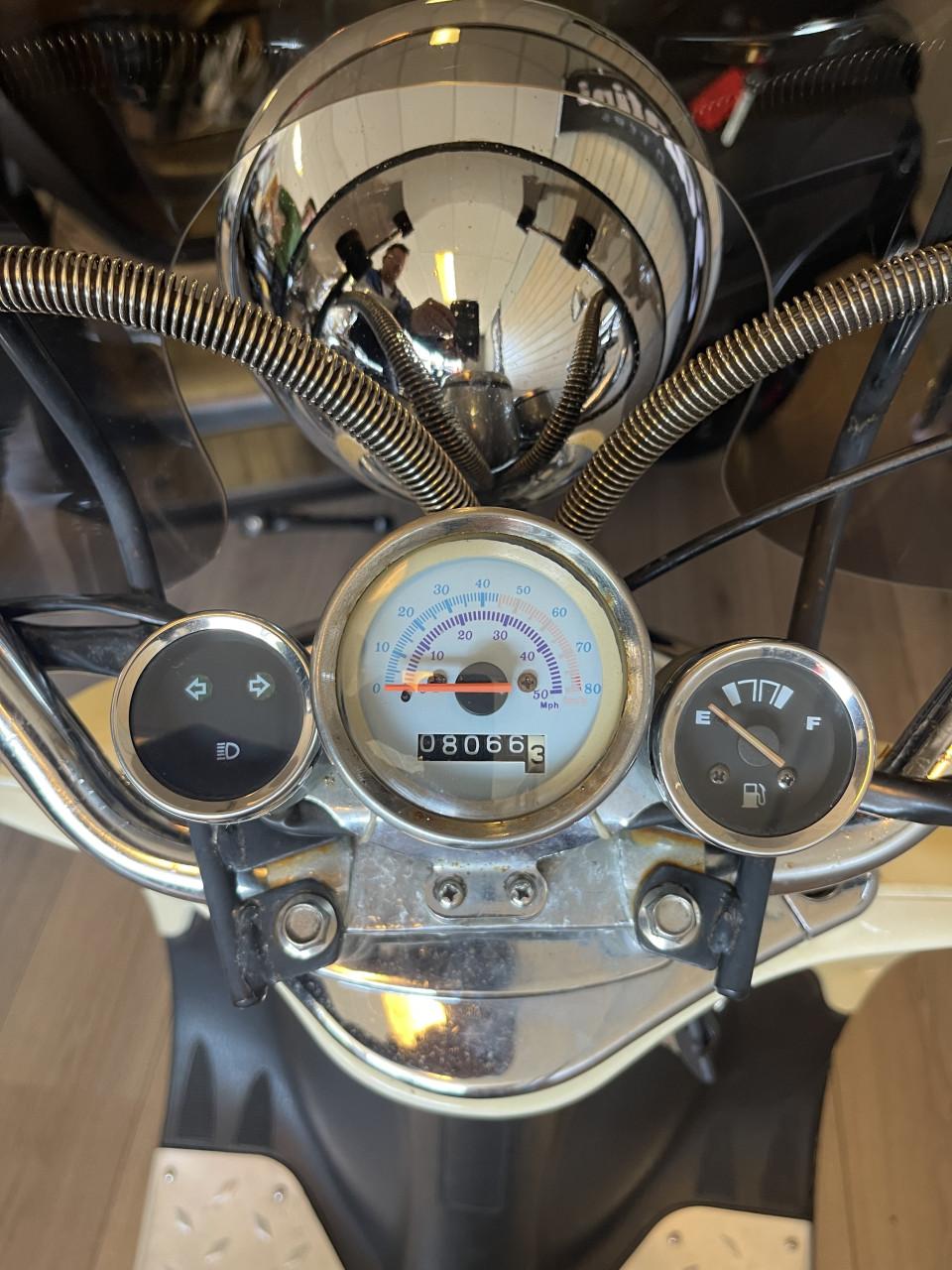 Scooterpromo Goes leuke Retro Scooter