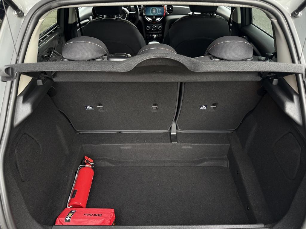 Mini Cooper mini 1.5 business editie - facelift - dealeronderhouden -