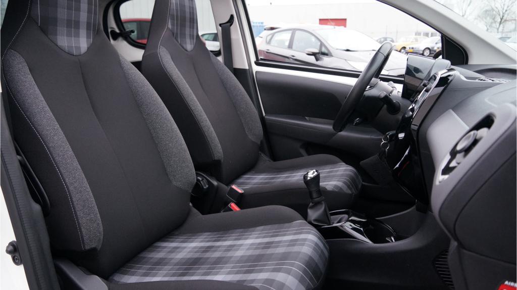 Peugeot 108 1.0 e-vti allure top! rijklaar incl garantie