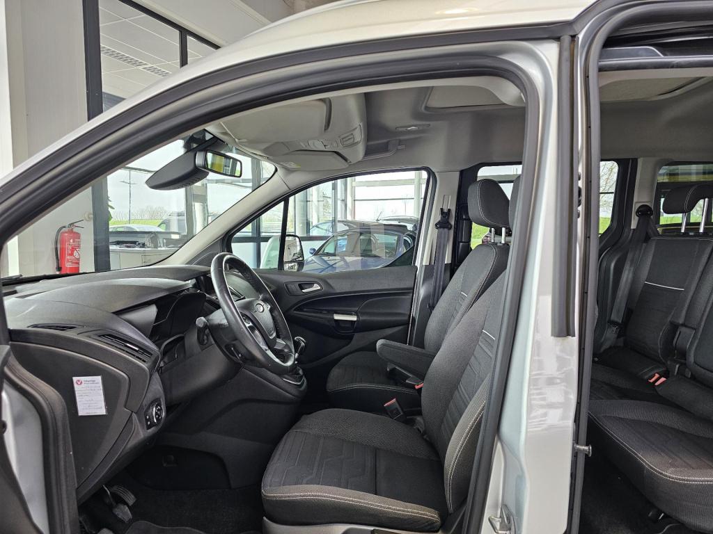 Ford Tourneo Connect compact 1.0 titanium
