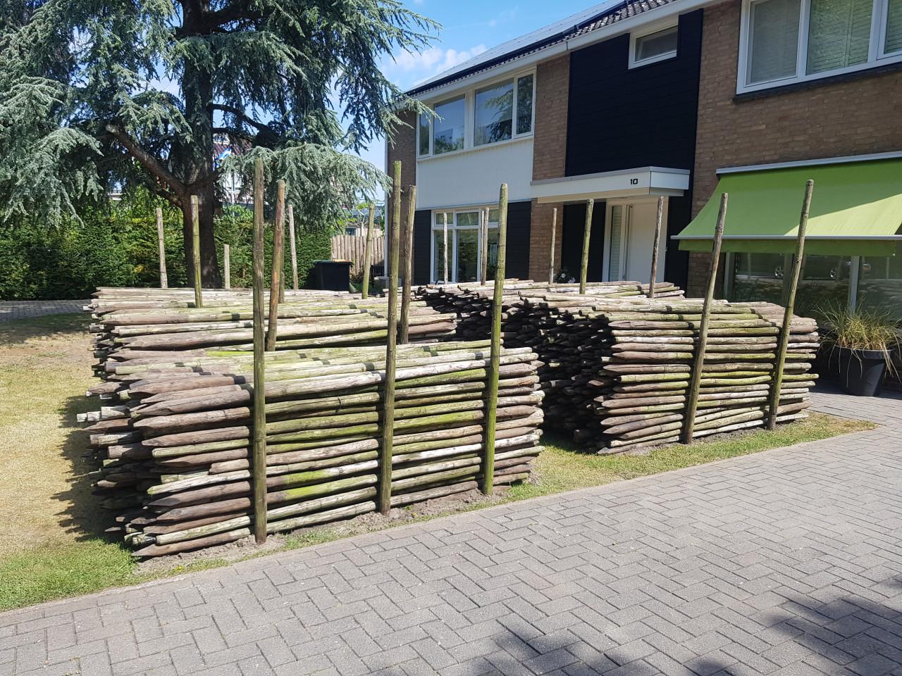 Weidepaaltjes 2,5 mtr lengte GEBRUIKT.