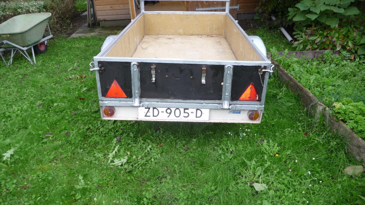 TE KOOP ONGEREMDE ENKELASSER