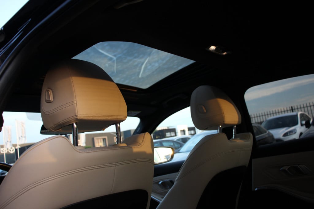 BMW 3-serie m340i xdrive 374pk | schuifdak | el.stoelen | acc | 20''