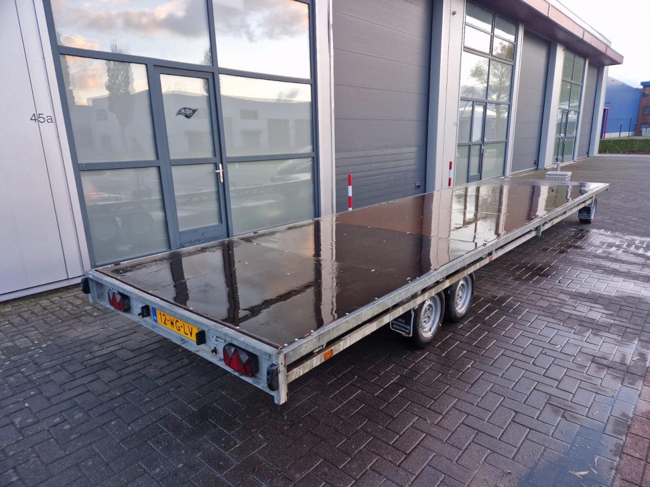 Schamelwagen te huur