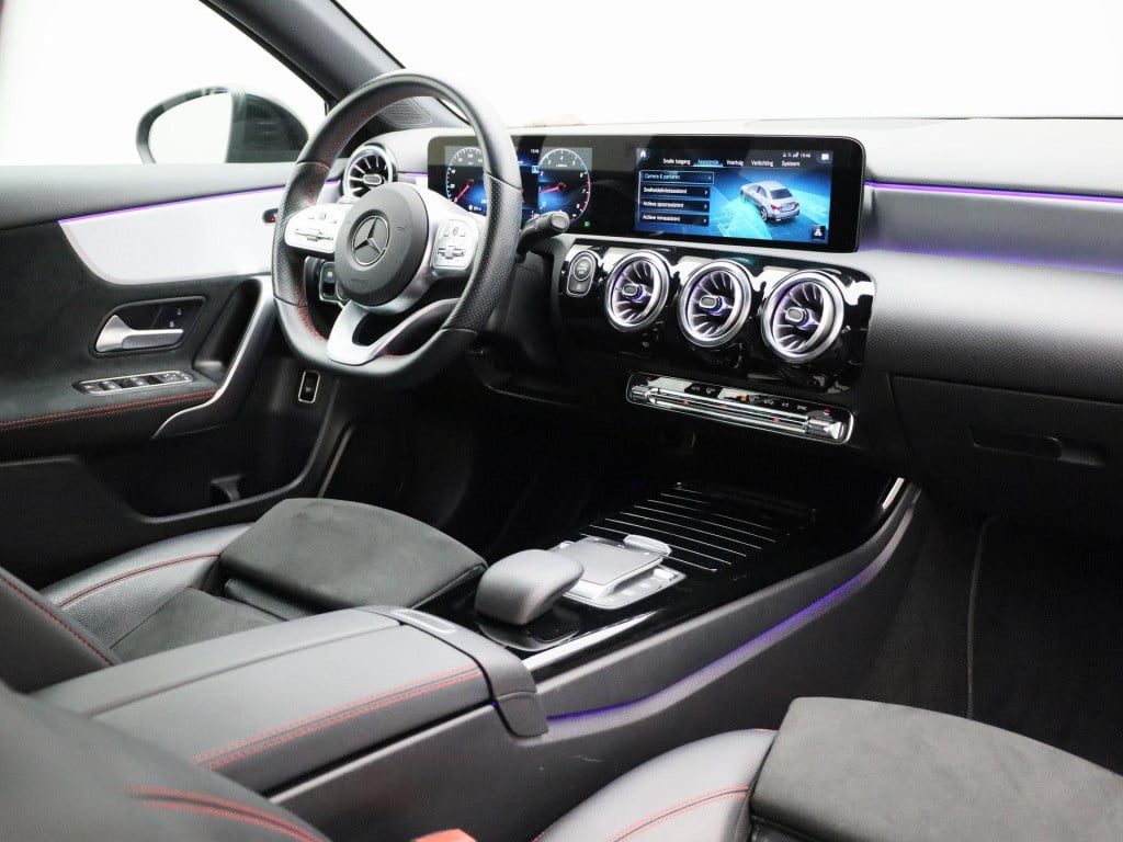 Mercedes-Benz A-Klasse 180 business solution amg | automaat | lmv | sfeer v
