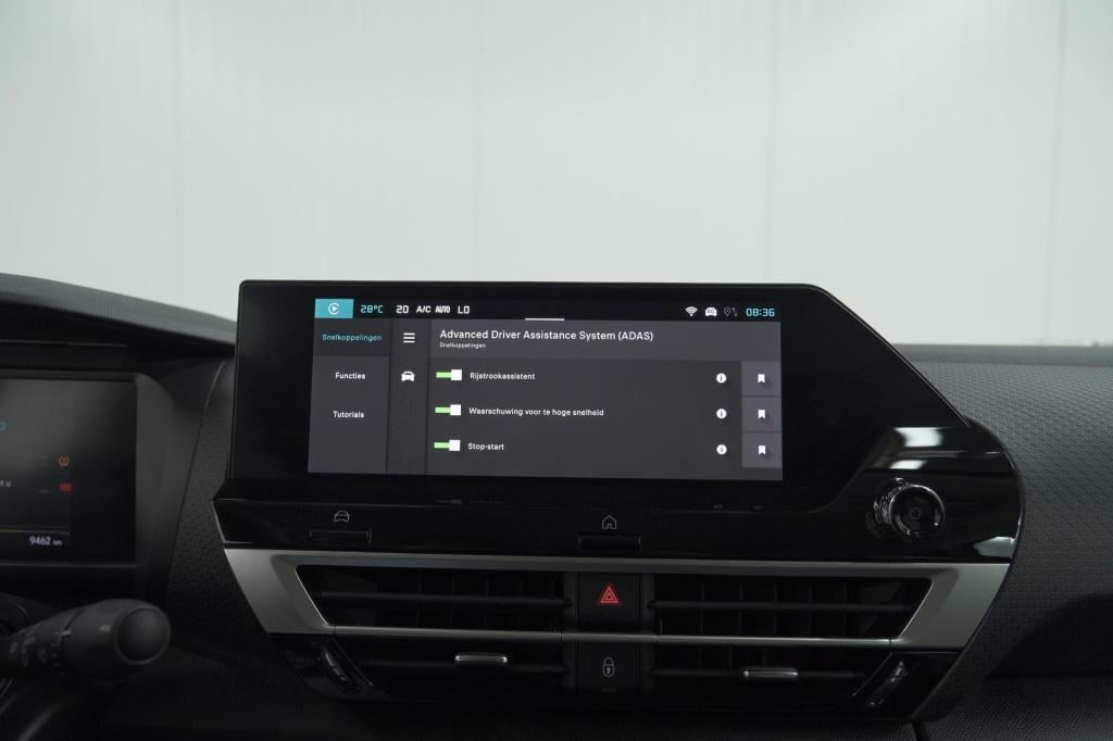 Citroen C4 X 1.2 hybrid 145 max | camera | adaptieve cruise control | apple