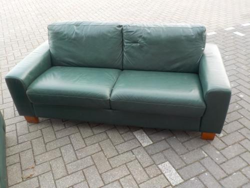 Groene leren bank 180 cm in goede staat