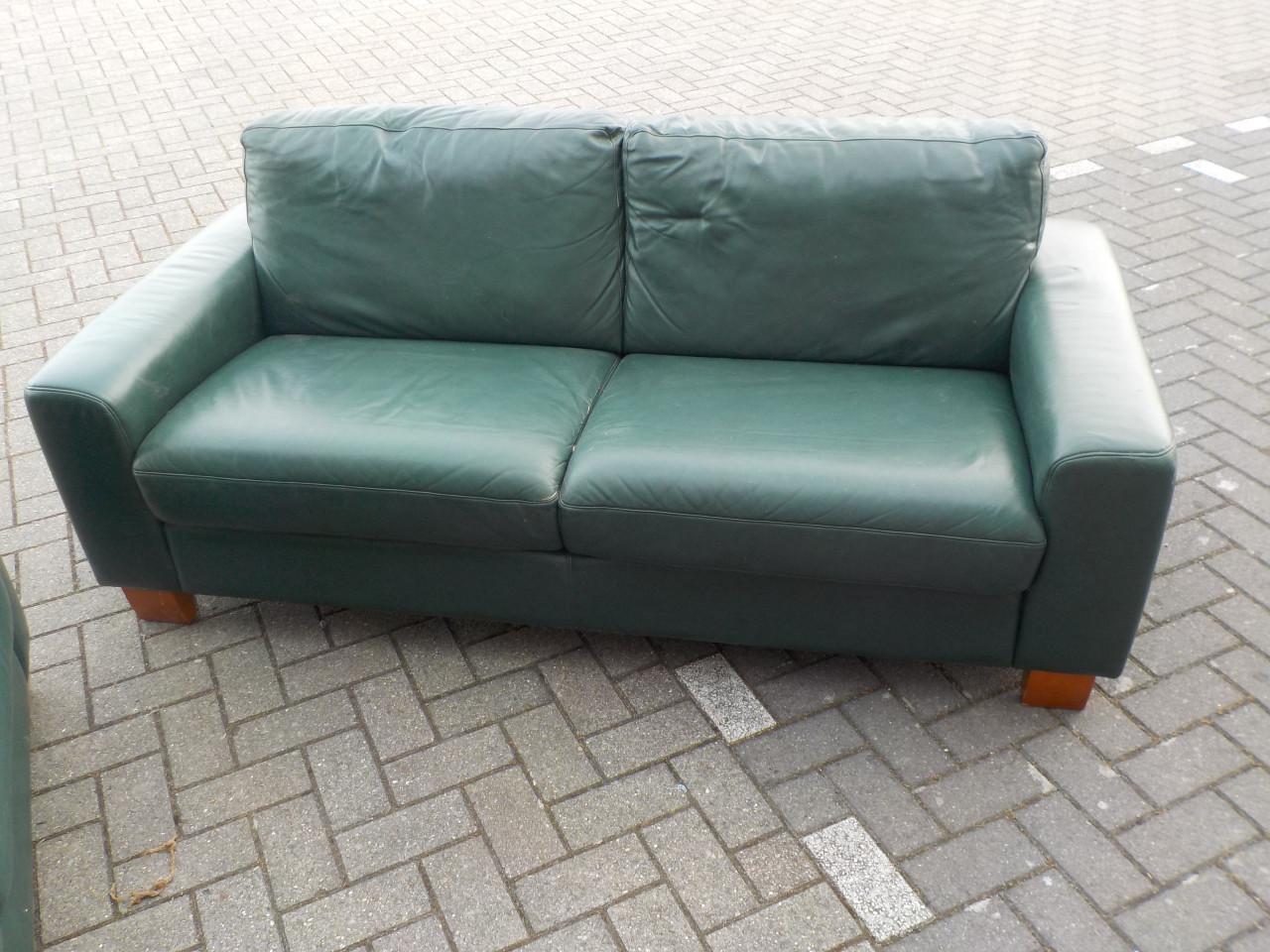 Groene leren bank 180 cm in goede staat