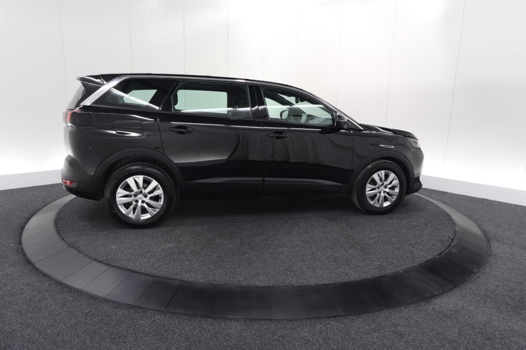 Peugeot 5008 puretech 130 eat8 active pack | 7 zitplaatsen | camera | navig