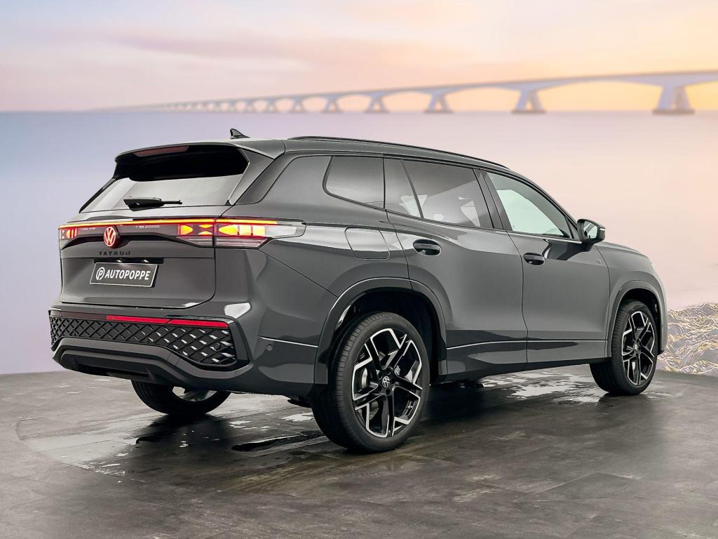 Volkswagen Tayron 1.5 ehybrid r-line