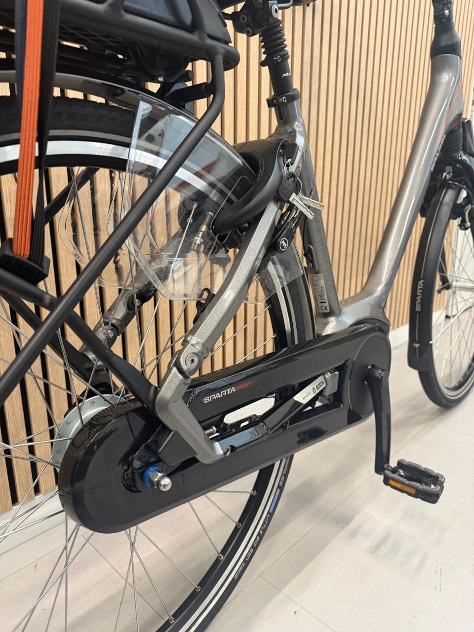 Sparta M8B Bosch Active Line Plus 48CM 1108KM 400Wh