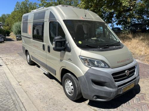 Camper