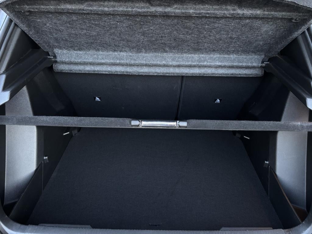 Peugeot 2008 automaat 1.2 puretech 130 allure