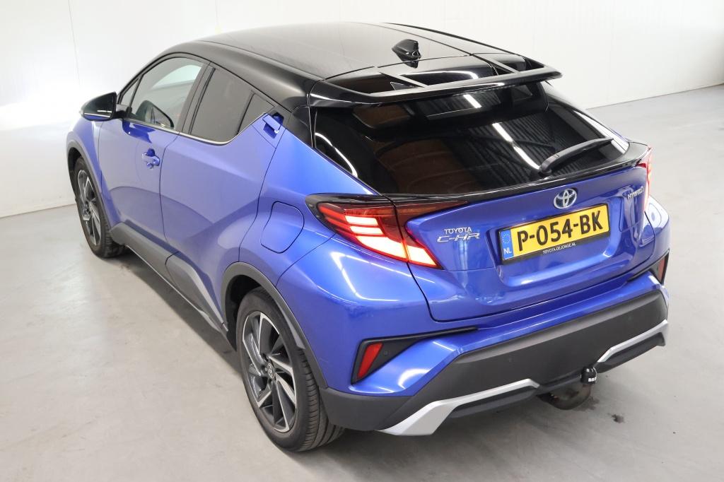 Toyota C-hr 2.0 hybrid bi-tone