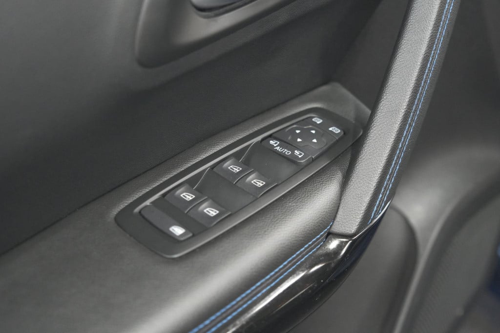 Renault Kadjar tce 140 business | camera | apple carplay | navigatie | park