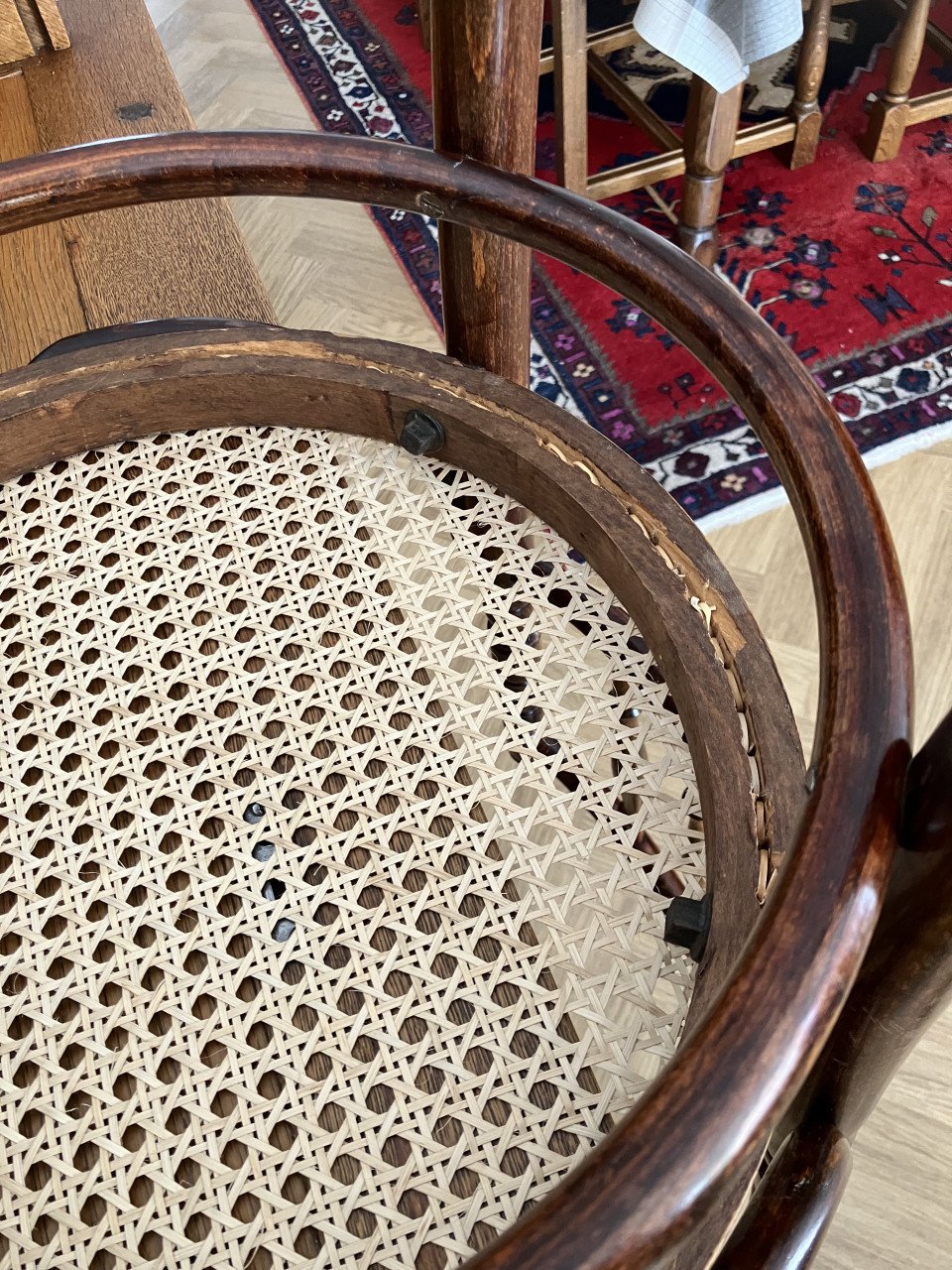 Thornet stoel met gevlochten zitting 2x