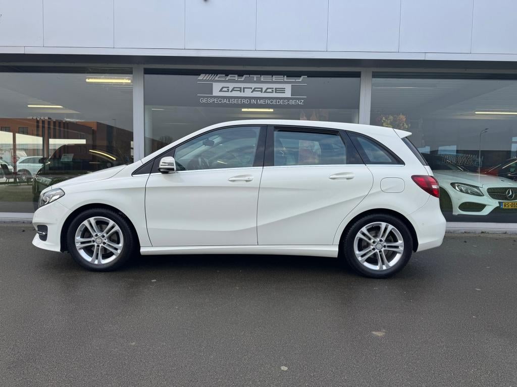 Mercedes-Benz B-Klasse 180 ambition urban automaat , apple-carplay , afneem