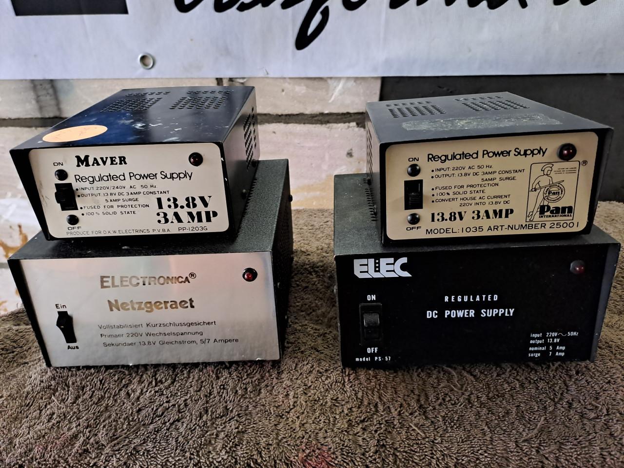 Te koop mooie partij rommelmarkt spullen in goede staat ook tuinspullen