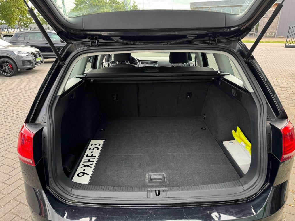 Volkswagen Golf variant 1.4 tsi highline * navigatie * stoelverwarming * tr