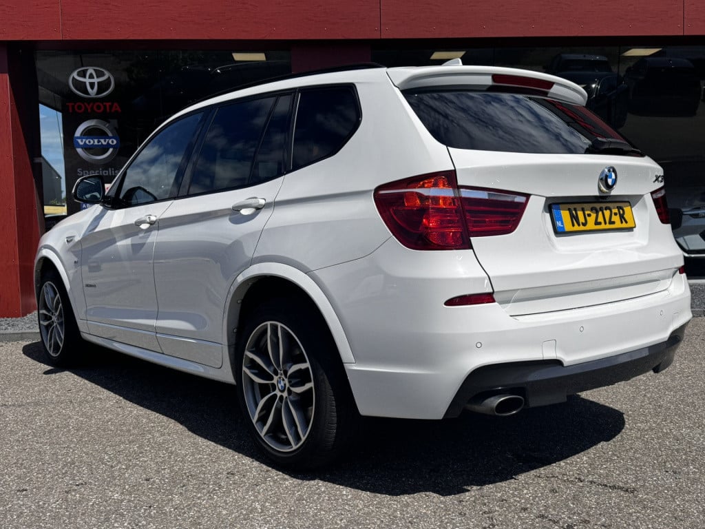 BMW X3 xdrive20i high executive | m-pakket | 19'' lmv | pano | camera