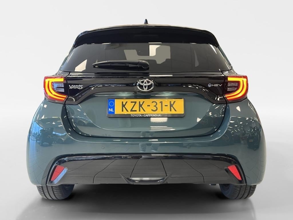 Toyota Yaris 1.5 hybrid 130 executive | incl. € 3.500,-- voorraad voordeel 