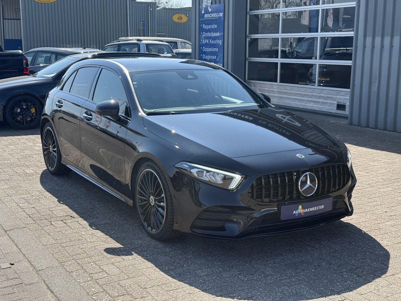 Mercedes-Benz A-klasse - 180 d AMG | Widescreen | Camera | Sfeer