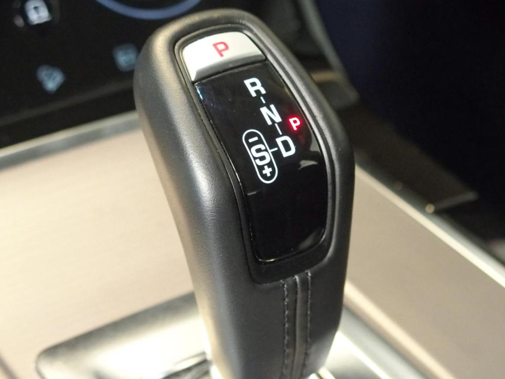 Land Rover Range Rover 1.5 p300e awd r-dynamic nl auto, 360 camera, app con